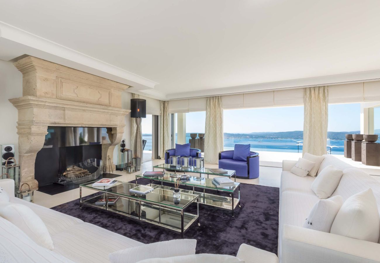 Villa in Grimaud - Villa Imperia - Grimaud avec piscine & hélisurface