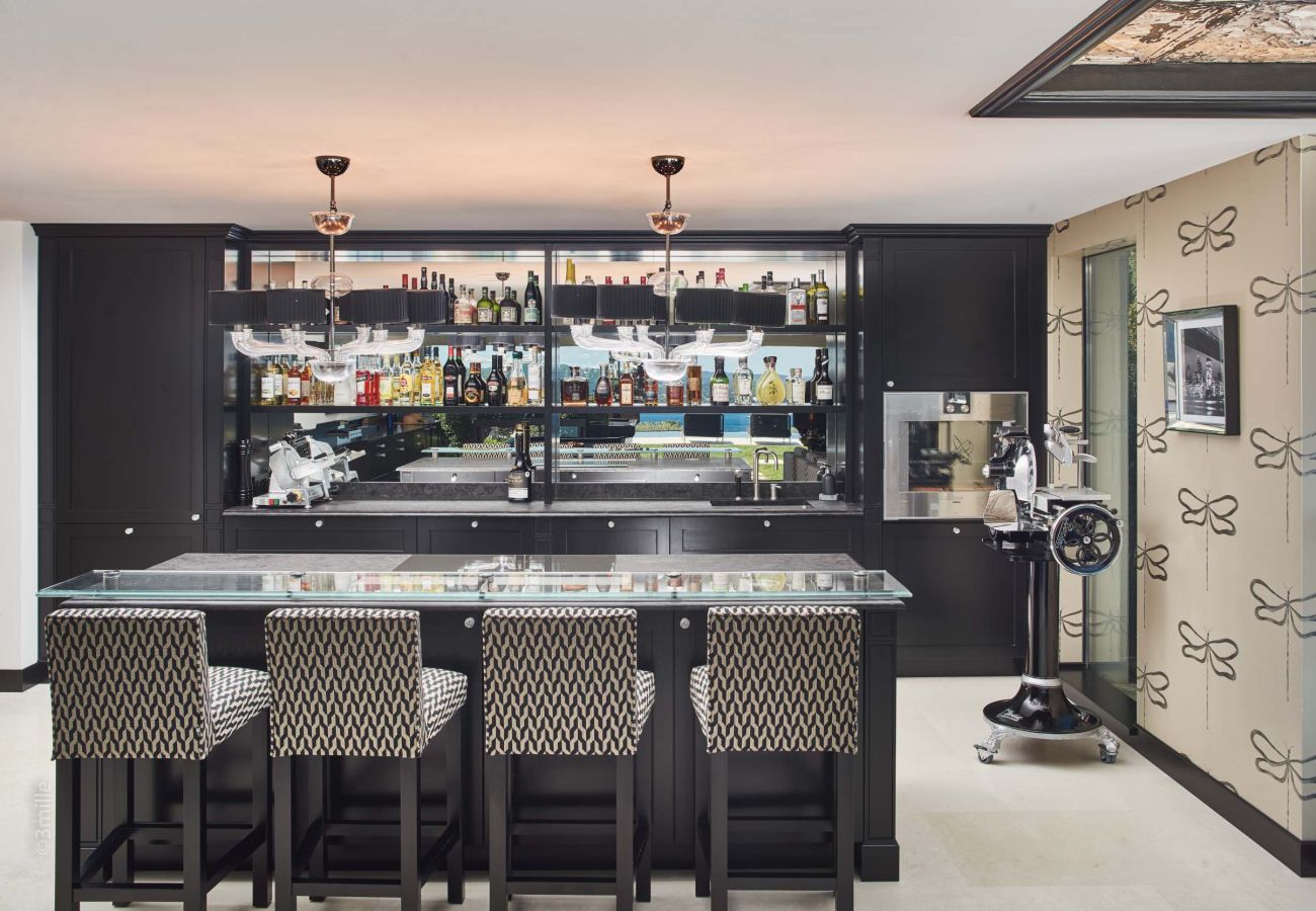 Villa in Grimaud - Villa Imperia - Grimaud avec piscine & hélisurface