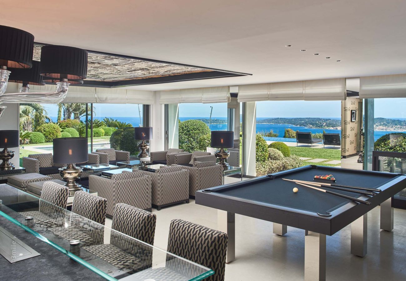 Villa in Grimaud - Villa Imperia - Grimaud avec piscine & hélisurface