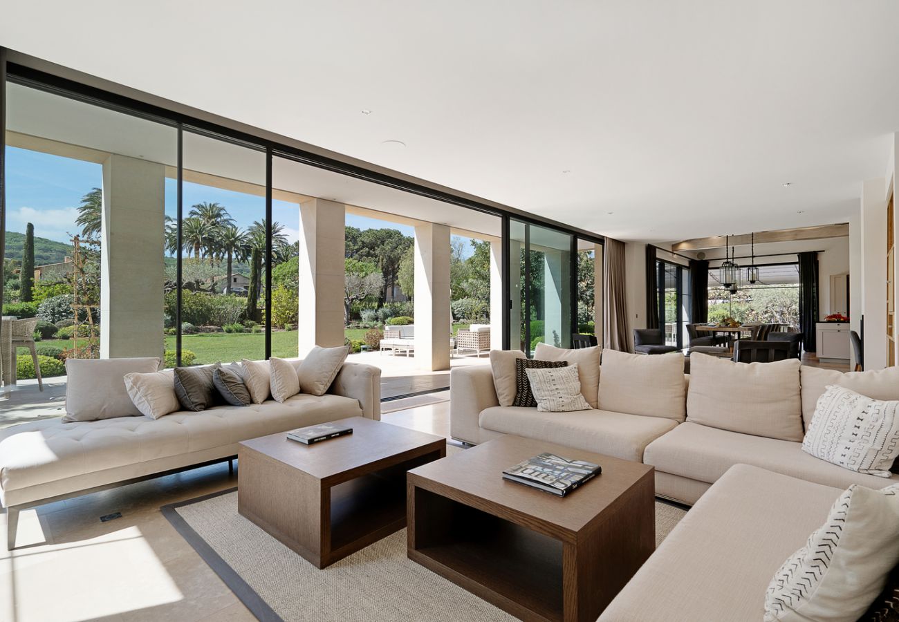 Villa in Saint-Tropez - Villa La Provençale Saint-Tropez piscine