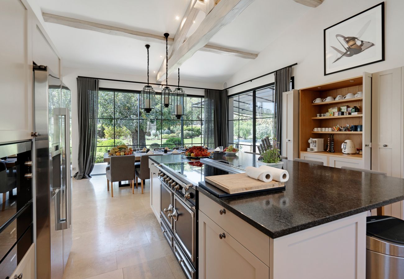 Villa in Saint-Tropez - Villa La Provençale Saint-Tropez piscine