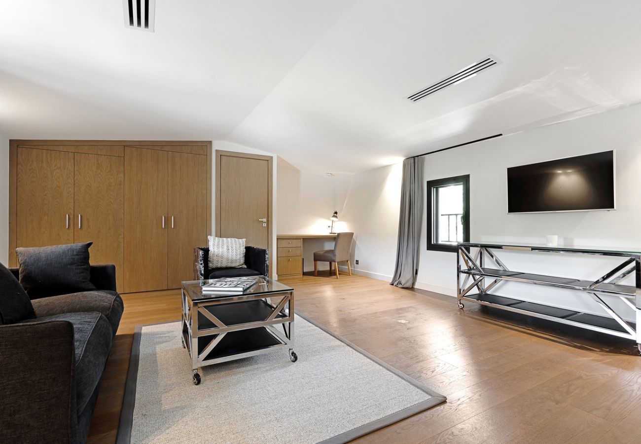 Villa in Saint-Tropez - Villa La Provençale Saint-Tropez piscine