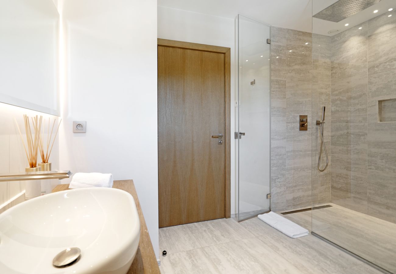 Villa in Saint-Tropez - Villa La Provençale Saint-Tropez piscine