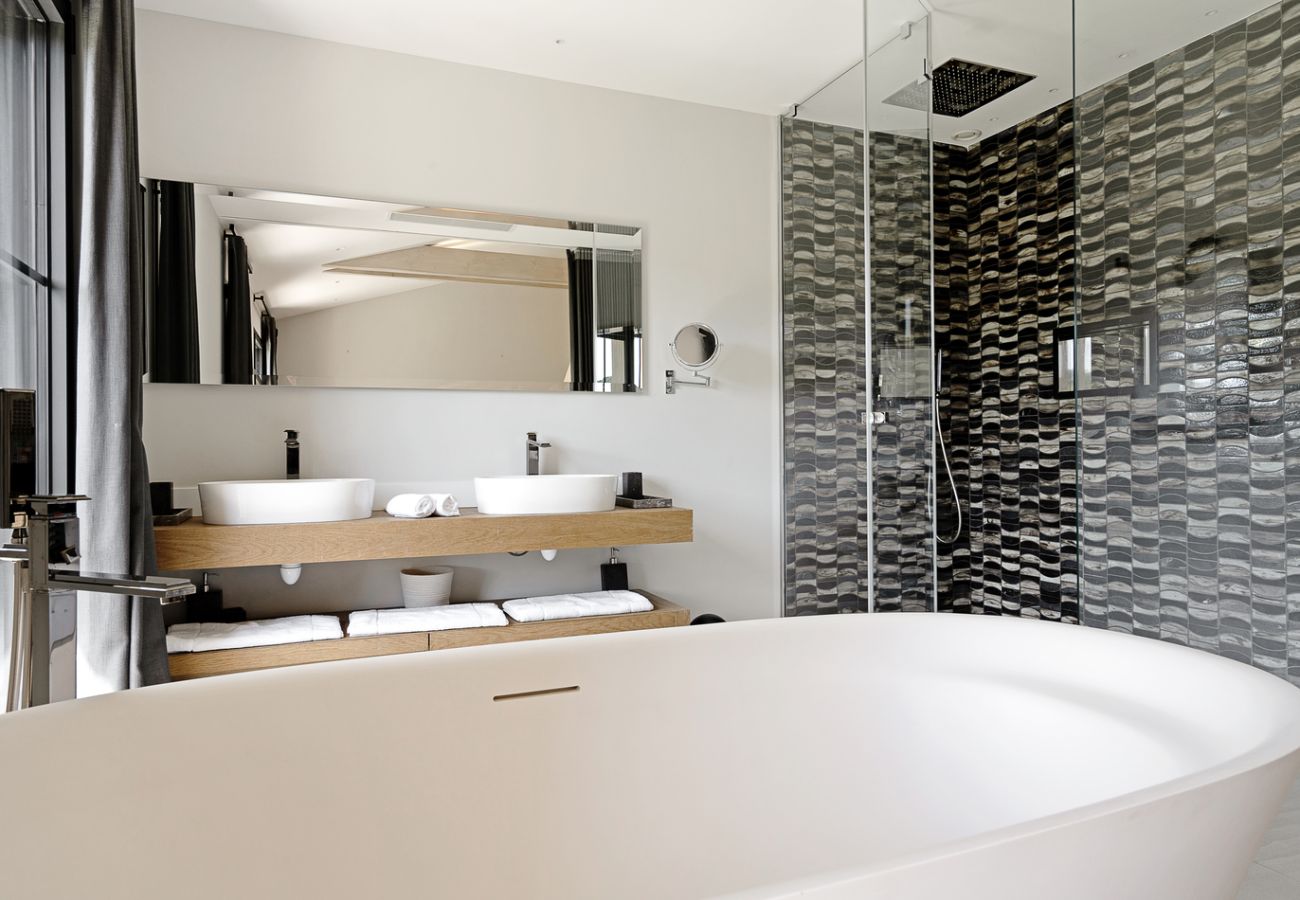 Villa in Saint-Tropez - Villa La Provençale Saint-Tropez piscine