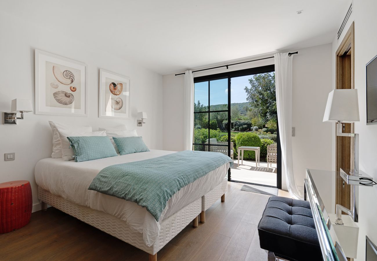 Villa in Saint-Tropez - Villa La Provençale Saint-Tropez piscine