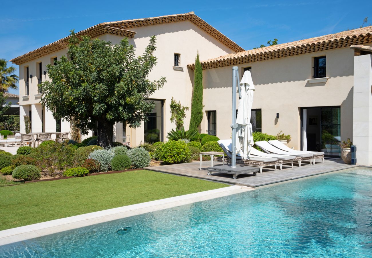 Villa in Saint-Tropez - Villa La Provençale Saint-Tropez piscine