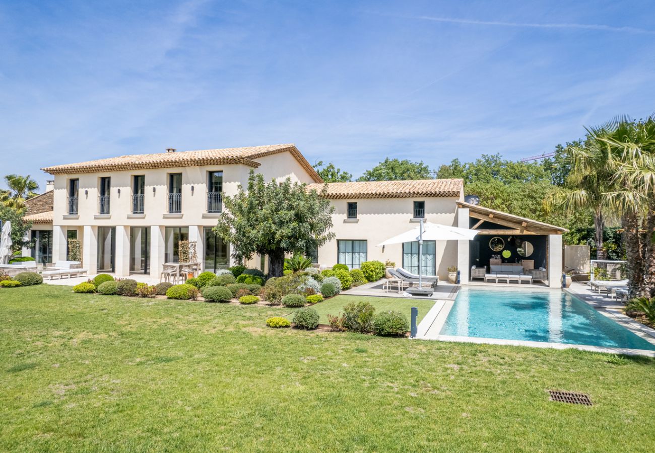 Villa in Saint-Tropez - Villa La Provençale Saint-Tropez piscine