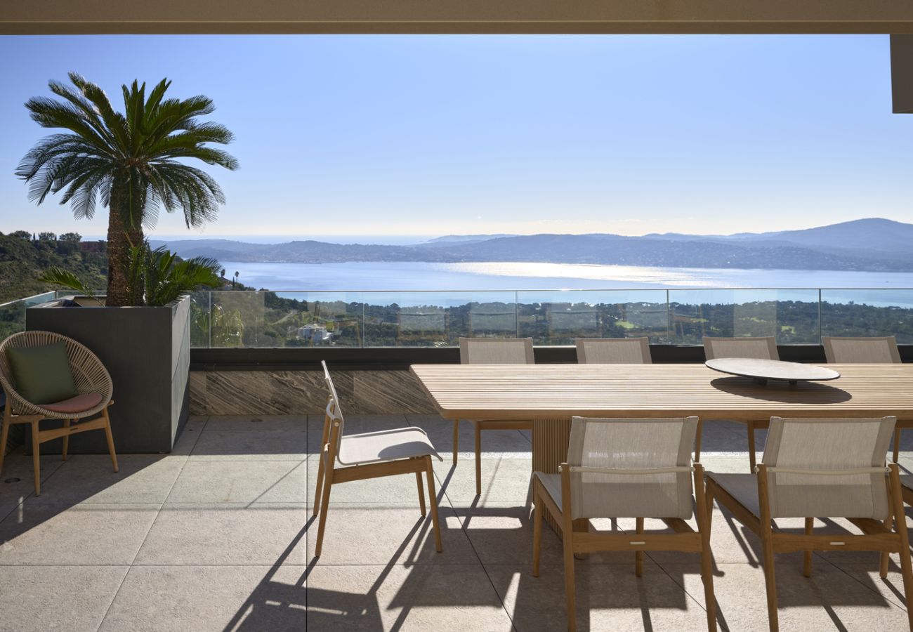 Villa in Grimaud - Villa Beau Rivage Grimaud avec piscine