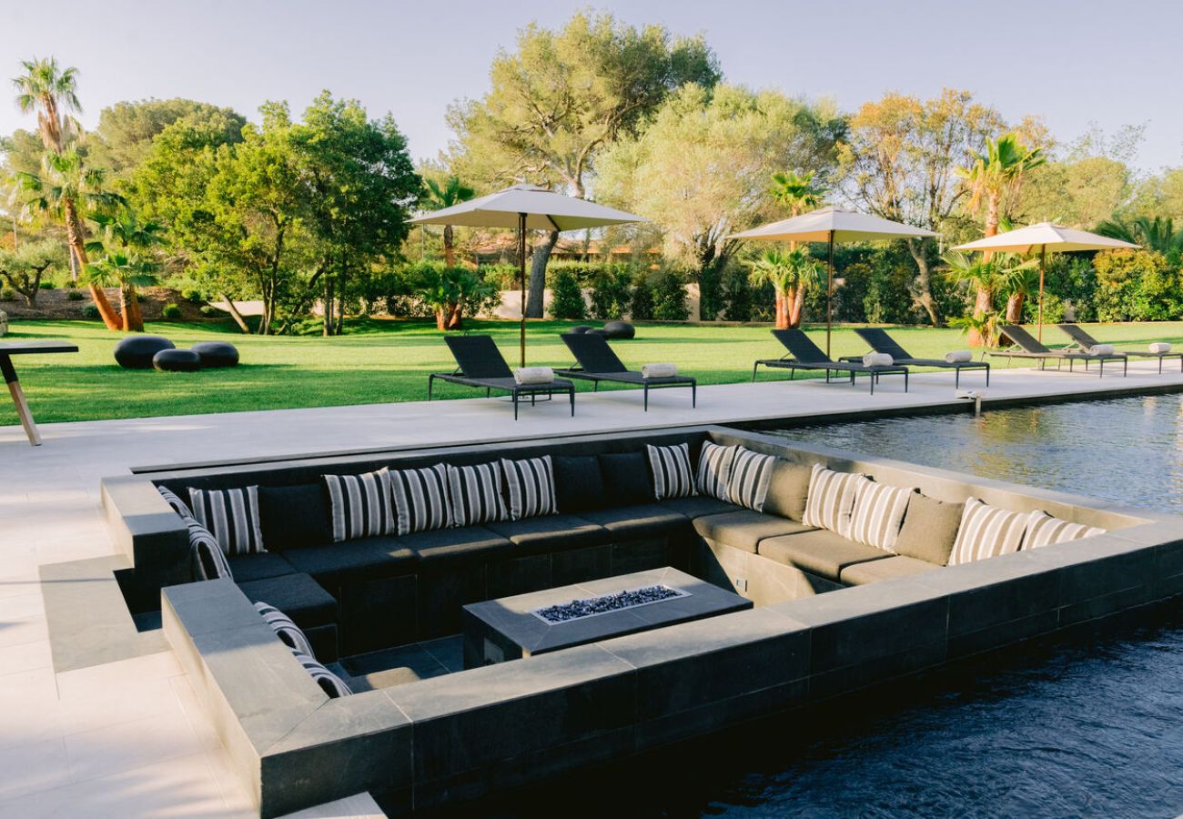 Villa in La Croix-Valmer - Villa Musc Noir Croix-Valmer avec piscine & hélisu