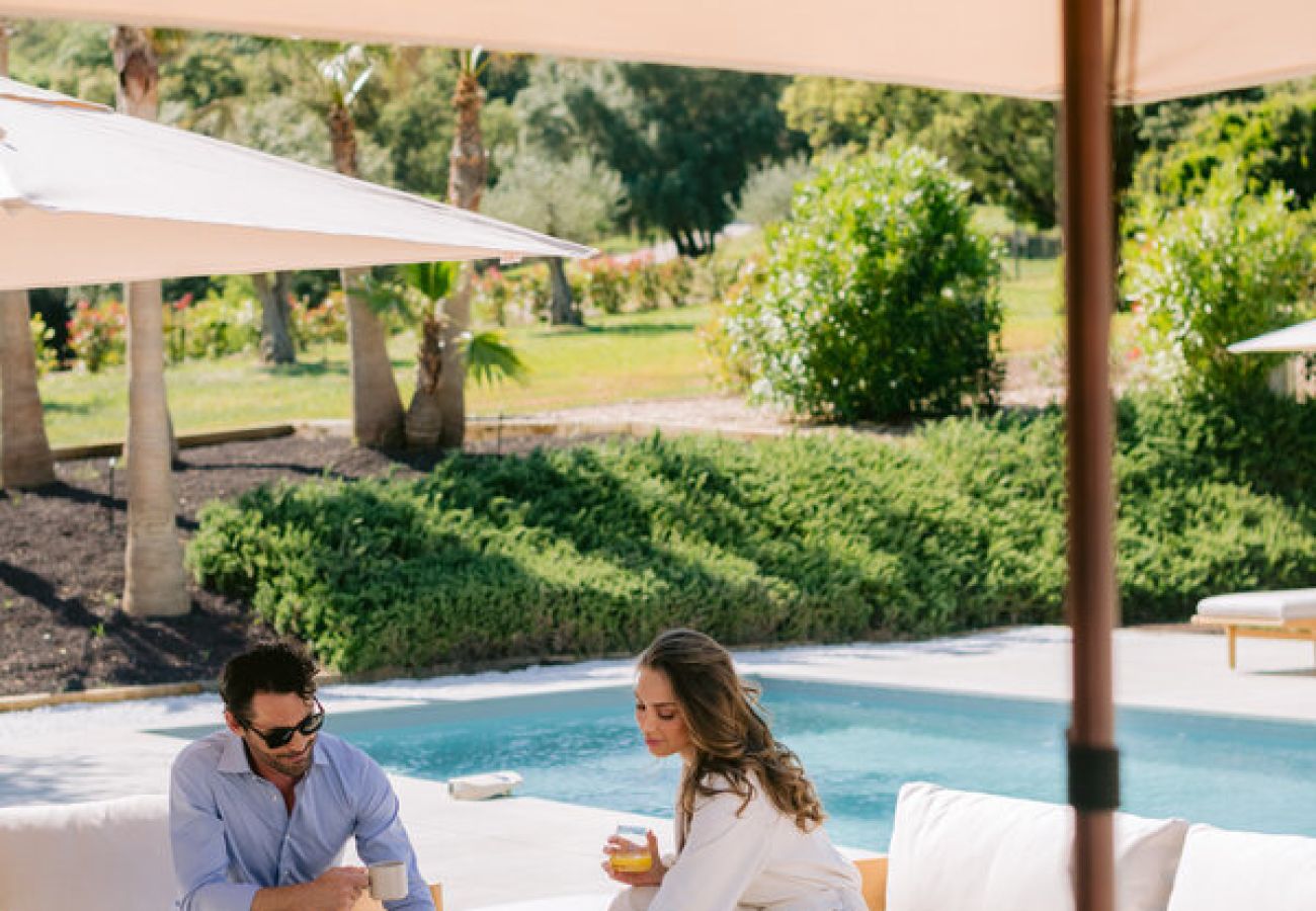Villa in La Croix-Valmer - Villa Myrrhe Sacrée Croix-Valmer avec piscine & hé