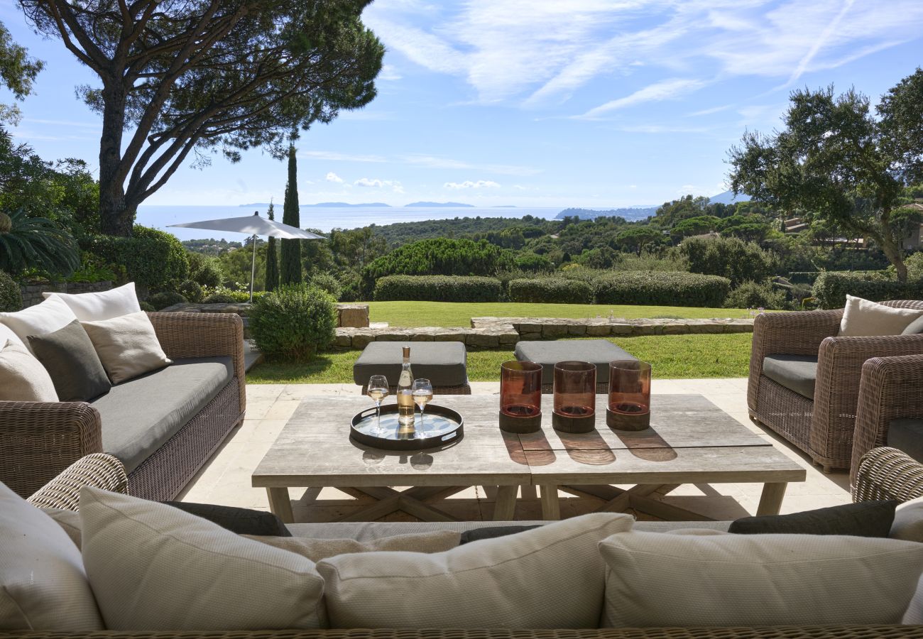 Villa in La Croix-Valmer - VILLA MURMURE D'ARGENT