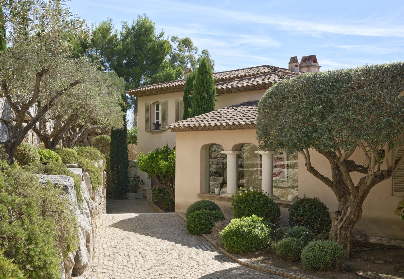 Villa in La Croix-Valmer - VILLA MURMURE D'ARGENT