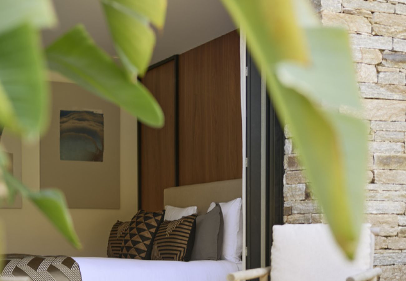 Villa à Saint-Tropez - Villa Les Pins D'OR - Les Parcs avec piscine