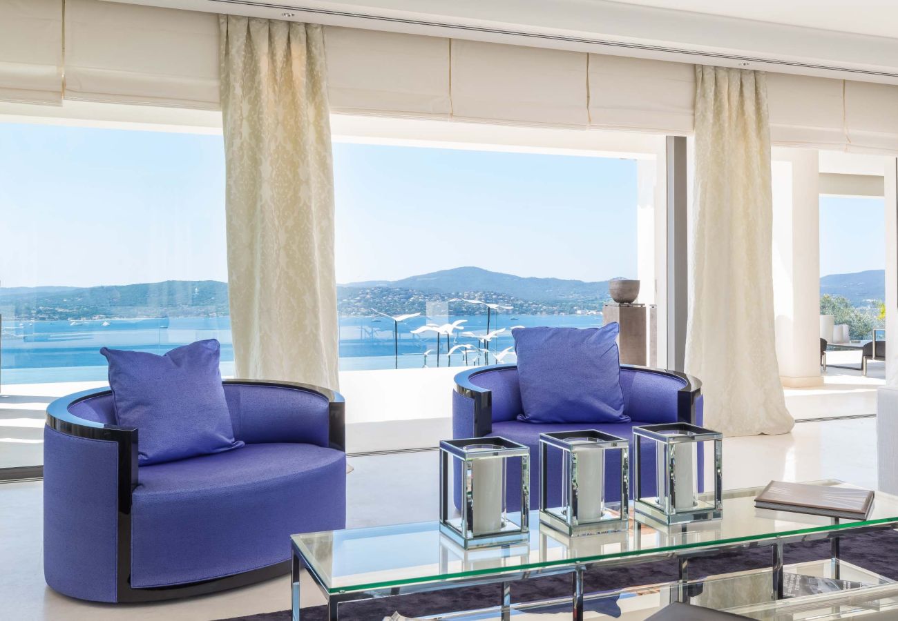 Villa à Grimaud - Villa Imperia - Grimaud avec piscine & hélisurface