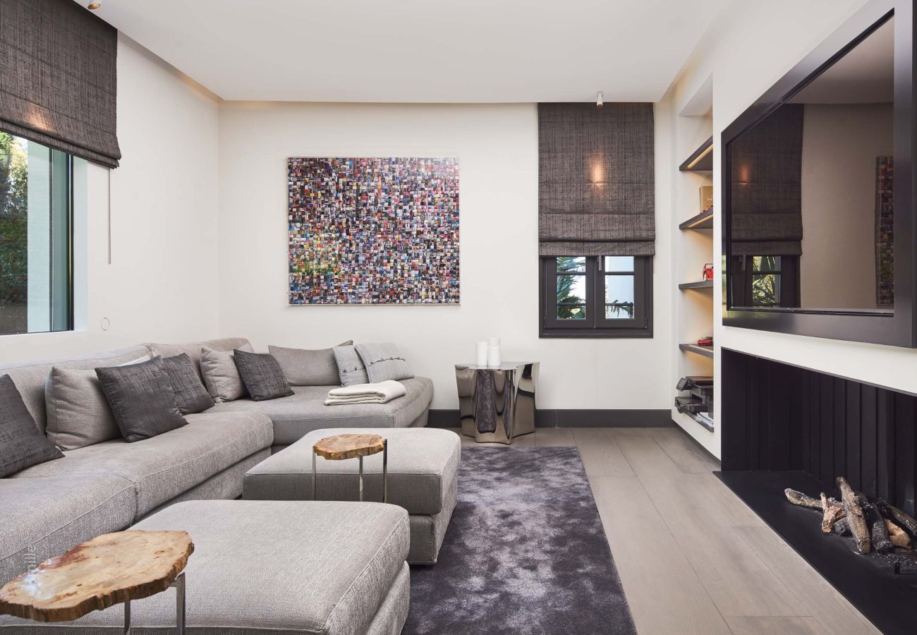 Villa à Grimaud - Villa Imperia - Grimaud avec piscine & hélisurface