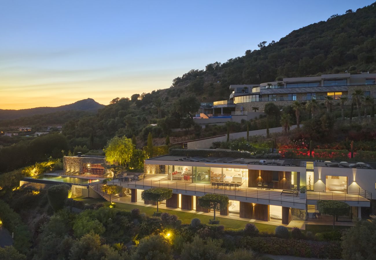 Villa à Grimaud - Villa MERAKI Grimaud avec piscine