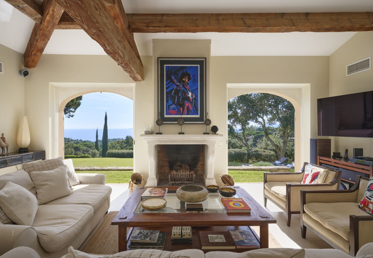 Villa à La Croix-Valmer - VILLA MURMURE D'ARGENT
