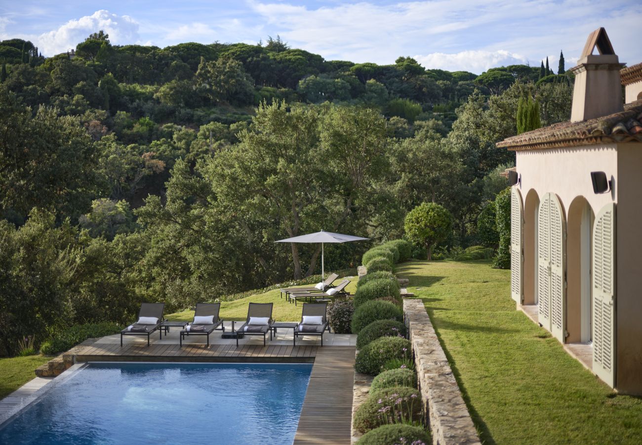 Villa à La Croix-Valmer - VILLA MURMURE D'ARGENT