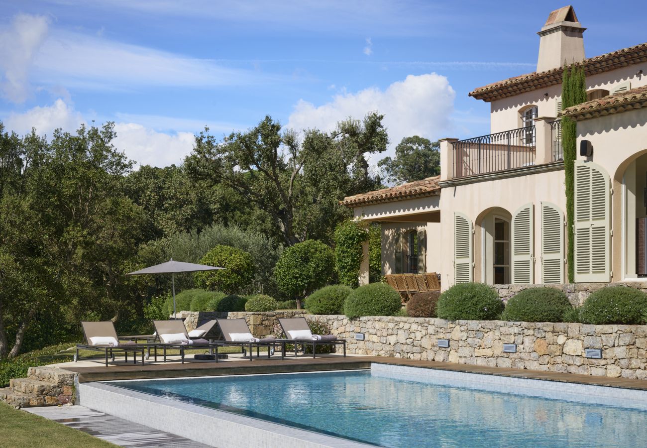 Villa à La Croix-Valmer - VILLA MURMURE D'ARGENT