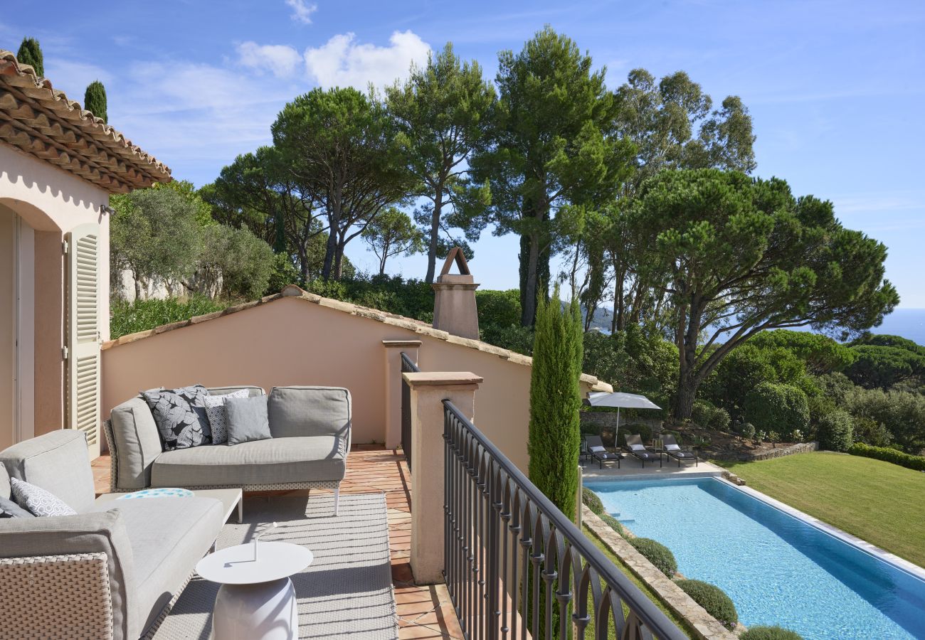 Villa à La Croix-Valmer - VILLA MURMURE D'ARGENT